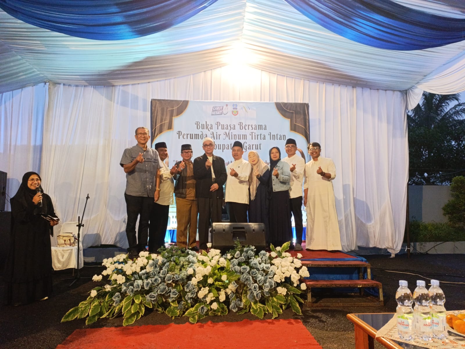 PDAM Tirta Intan Garut mengadakan buka bersama.